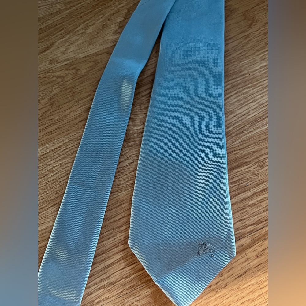BURBERRY skinny silk tie org : $210